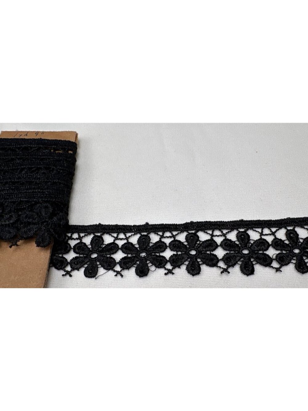 Black Floral Lace Trim 1.25" x 1 yard +9" Craft Sewing Embellishment Daisy